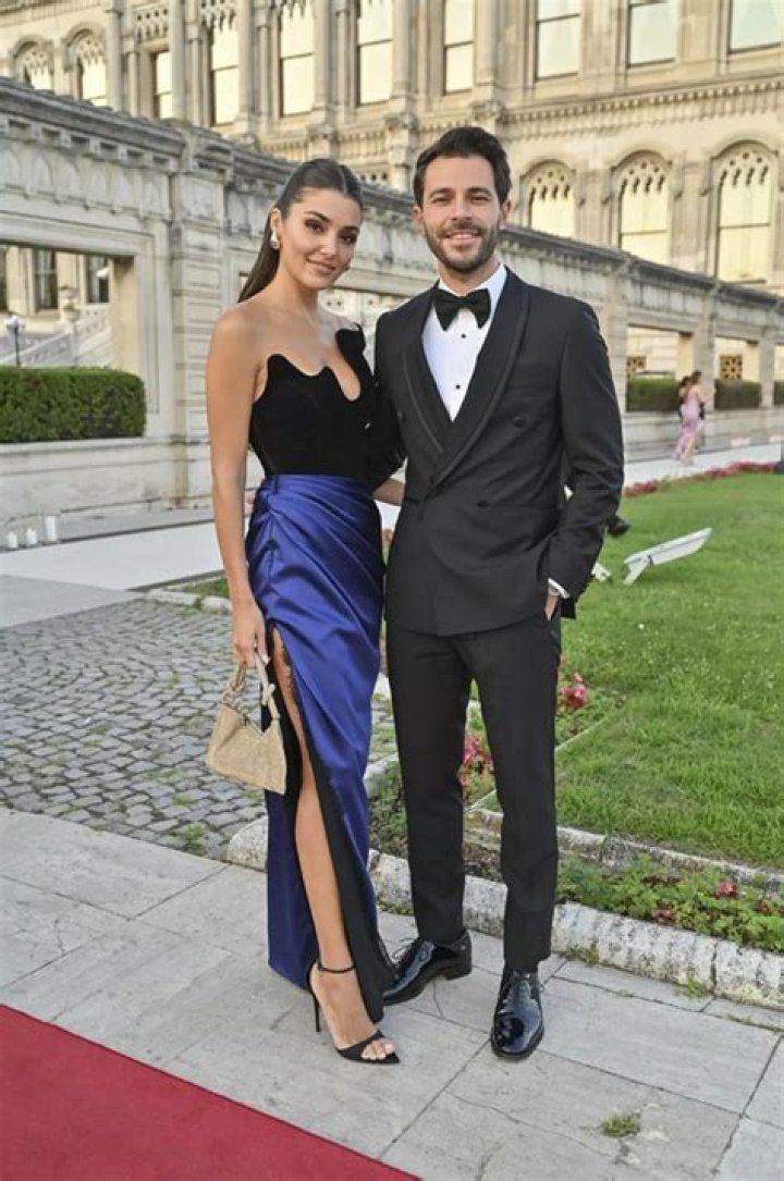 Who Is Hande Erçel Husband? Facts To Know About The Turkish Actress Married Life And Relationships